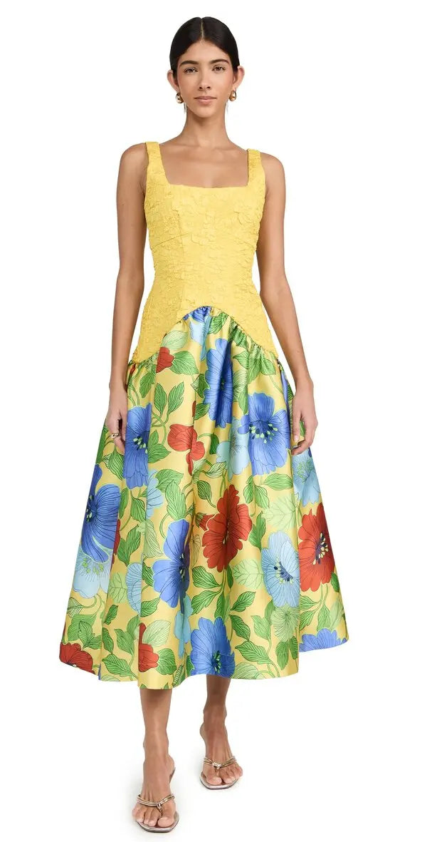 Sleeveless fitted floral maxi dress