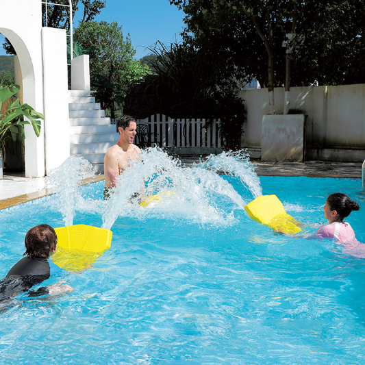 Electric swimming float