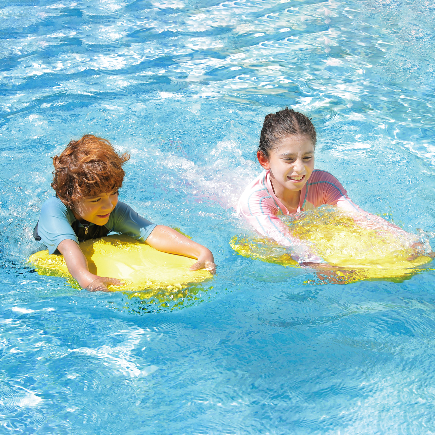 Electric swimming float