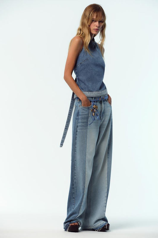 Backless denim suspender suit