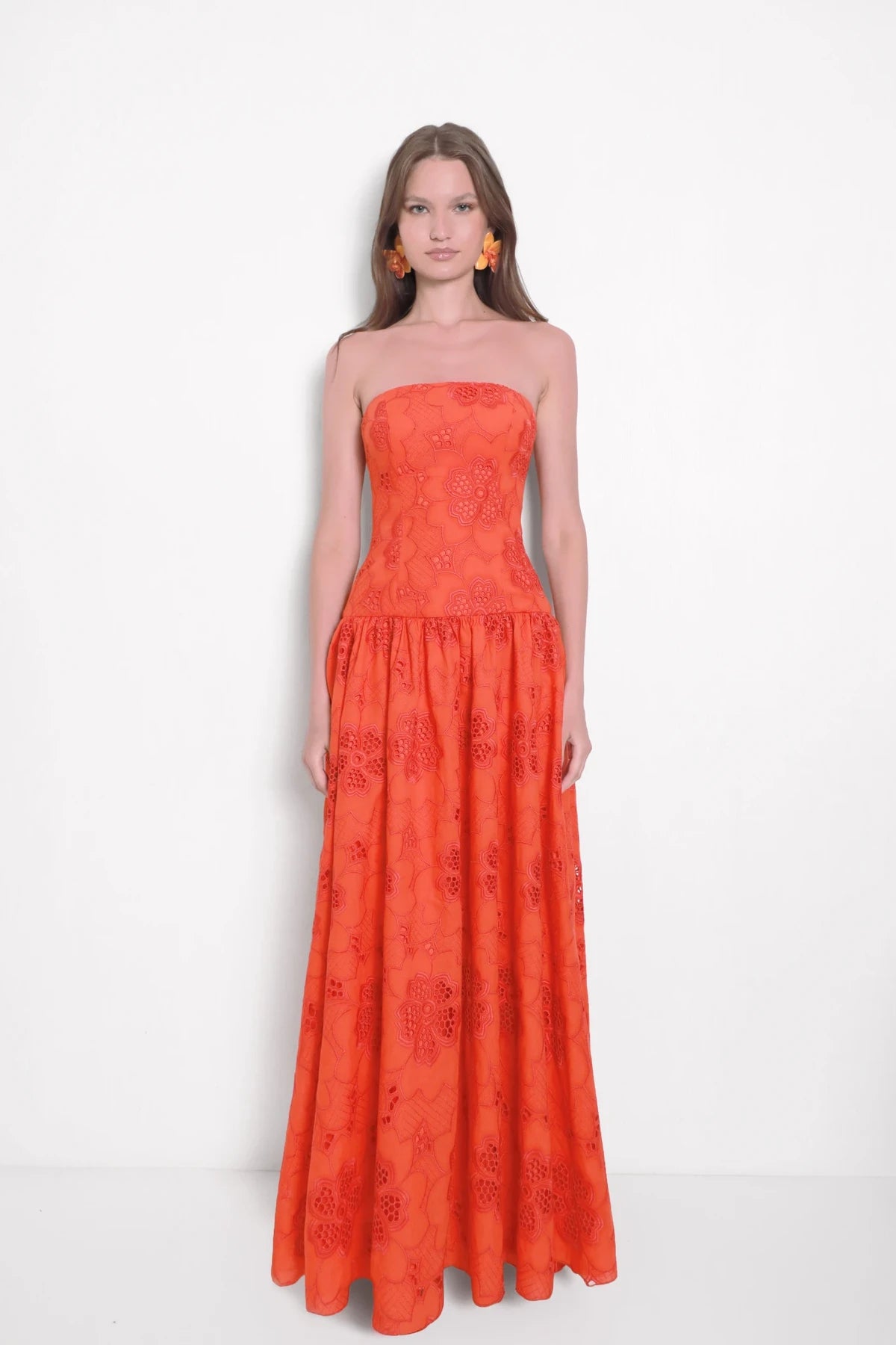 Straight neck low waist lace maxi skirt